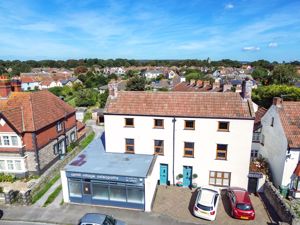 Photo 8- click for photo gallery